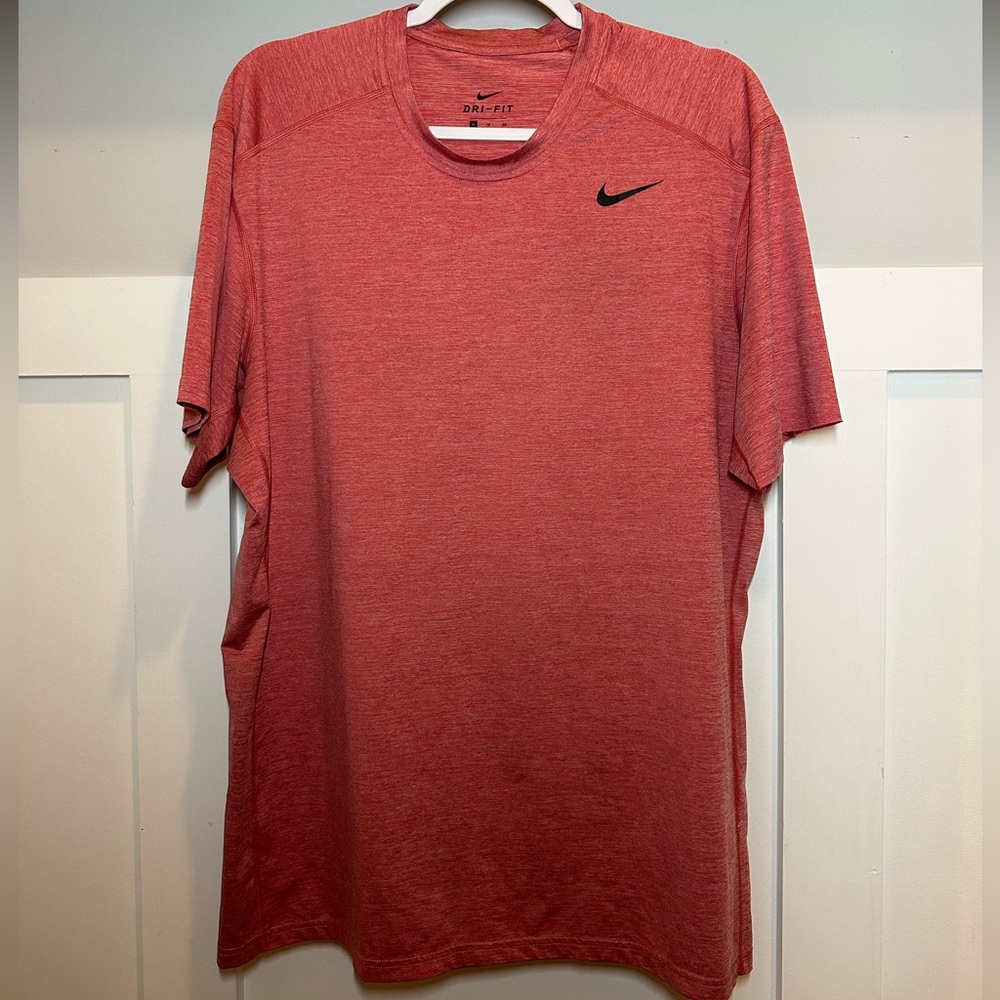 Nike men’s XL red Dri-Fit tee
